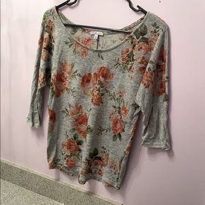Grey blouse with flowers